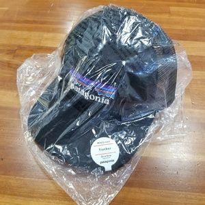Patagonia P-6 Logo Trucker Hat